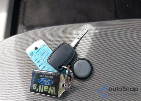 2013 Ford Fiesta S из США, поврежденный, VIN 3FADP4AJ8DM173687